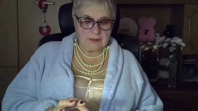 SweetCherry27 online show from October 2025 03:56:01 PM