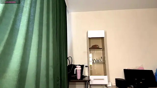 SofyBruno online show from March 2026 04:10:02 AM