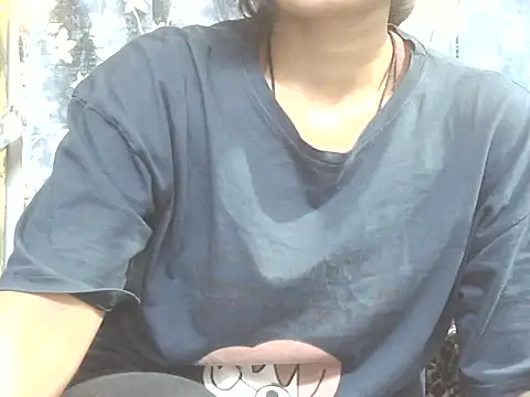 Supriya201 online show from February 2026 02:17:01 PM