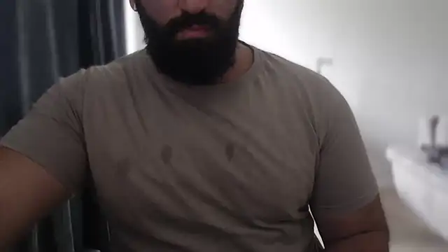 hugemachohandsome online show from September 2025 07:03:02 AM