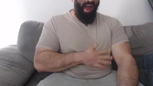hugemachohandsome online show from May 2026 06:28:02 AM
