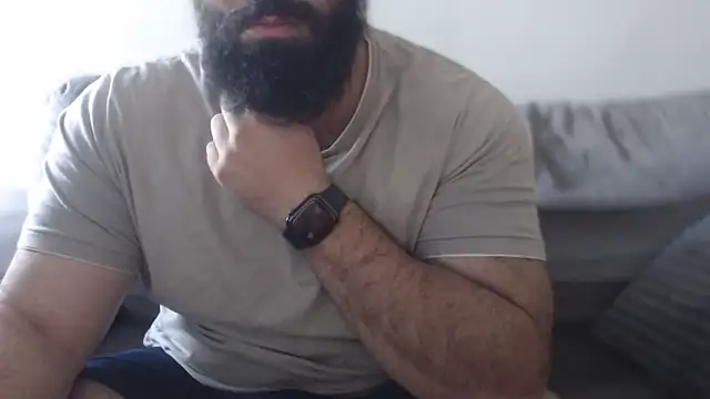 hugemachohandsome online show from May 2026 05:37:02 AM