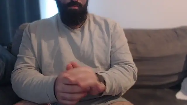 hugemachohandsome online show from February 2026 08:06:01 AM