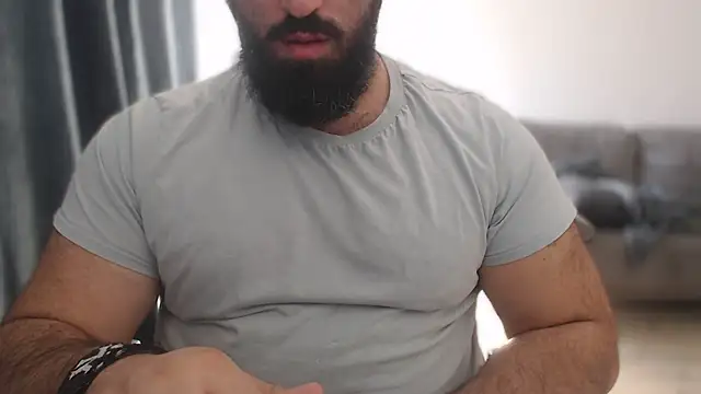 hugemachohandsome online show from October 2025 01:12:02 PM