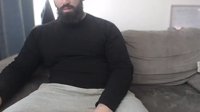 hugemachohandsome online show from January 2026 10:11:01 AM