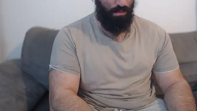 hugemachohandsome online show from May 2026 07:05:02 AM
