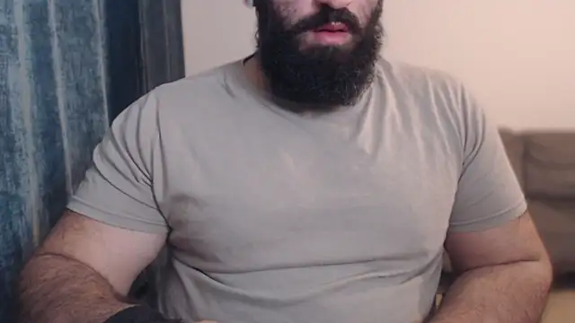 hugemachohandsome online show from November 2025 10:46:02 PM