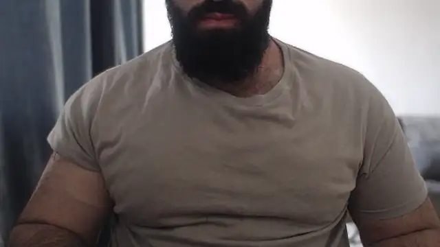 hugemachohandsome online show from November 2025 09:24:02 AM