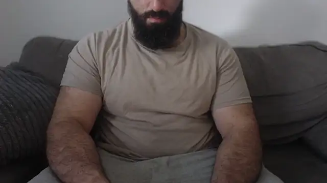 Snapshot of hugemachohandsome chatting on June 2026 06:23:02 AM hugemachohandsome online show from June 2026 06:23:02 AM