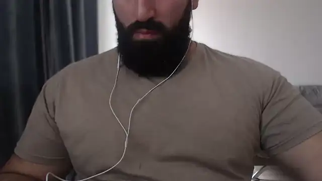 hugemachohandsome online show from November 2025 11:26:02 AM