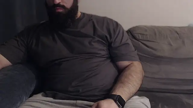 hugemachohandsome online show from February 2026 10:10:02 PM