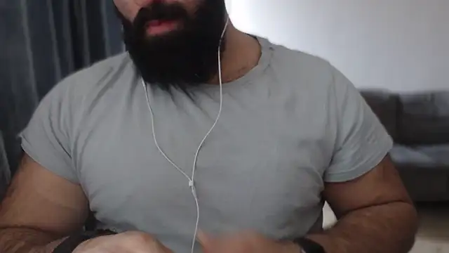 hugemachohandsome online show from November 2025 09:57:01 AM