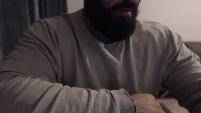 hugemachohandsome online show from October 2025 08:42:01 PM