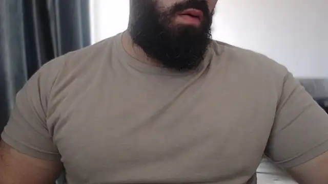 hugemachohandsome online show from November 2025 09:04:02 AM