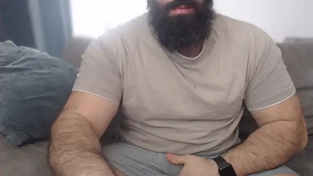 hugemachohandsome online show from March 2026 10:15:02 AM