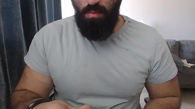 hugemachohandsome online show from November 2025 08:28:01 AM