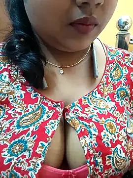 Sophiaboudi online show from March 2025 06:00:02 PM