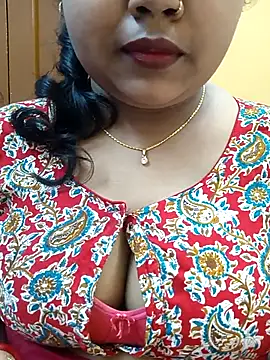 Sophiaboudi online show from March 2025 05:33:01 PM