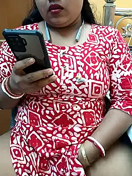 Sophiaboudi online show from February 2025 05:42:01 PM