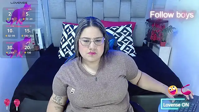 evelin zaens online show from November 2025 04:27:02 AM