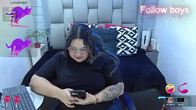 evelin zaens online show from January 2026 04:30:01 AM