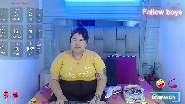 evelin zaens online show from October 2025 04:11:01 AM