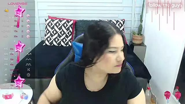 evelin zaens online show from March 2025 04:13:01 AM