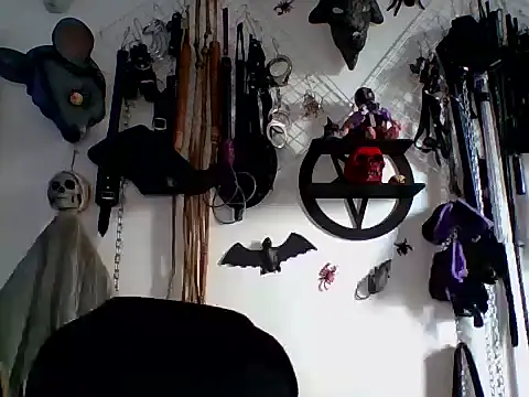 FeticheMacabre online show from April 2026 06:14:01 PM