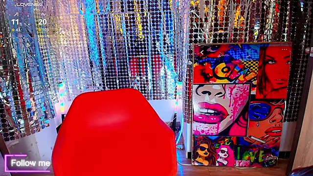 LatexDevil Blondie online show from November 2025 04:44:02 PM