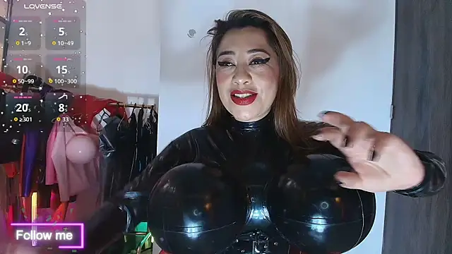 LatexDevil Blondie online show from October 2025 03:22:02 PM