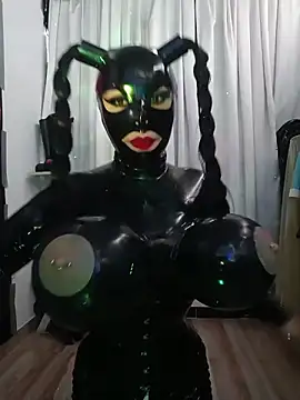 Snapshot of LatexDevil_Blondie chatting on June 2026 04:59:01 PM LatexDevil Blondie online show from June 2026 04:59:01 PM