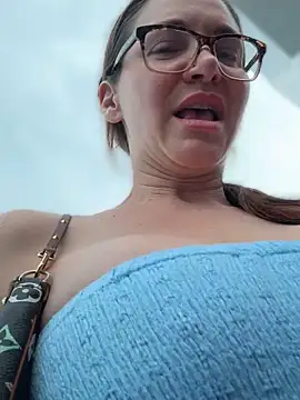 Snapshot of MessyNastyQueen chatting on October 2025 05:25:02 PM MessyNastyQueen online show from October 2025 05:25:02 PM