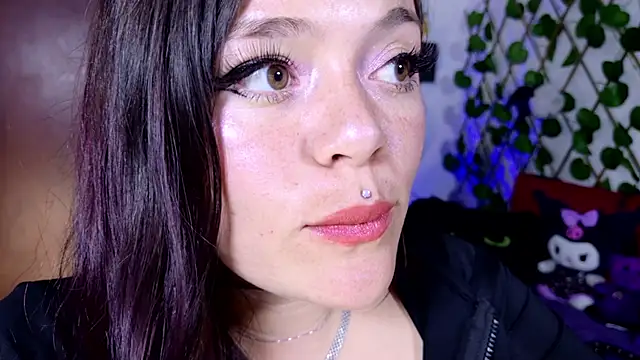 Snapshot of _kalypso_ chatting on June 2026 10:40:02 PM kalypso online show from June 2026 10:40:02 PM