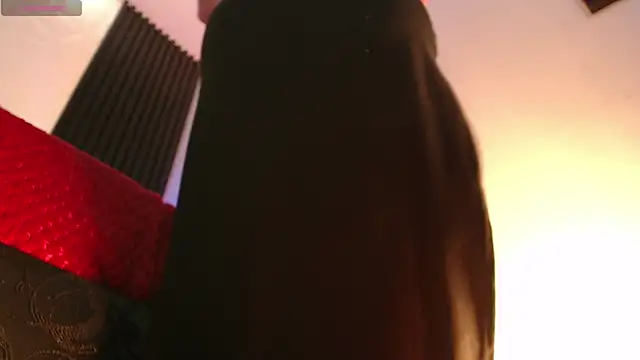 alicia moom online show from January 2026 07:29:02 PM