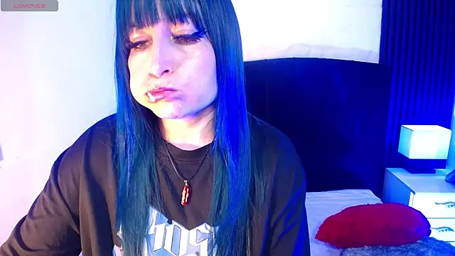 Snapshot of alicia_moom chatting on November 2025 07:40:01 PM alicia moom online show from November 2025 07:40:01 PM