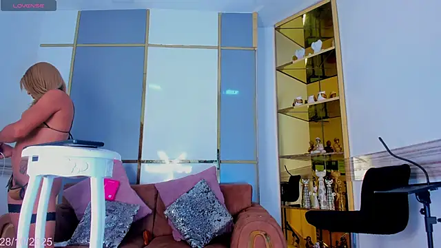 EmmaHills Sex online show from October 2025 12:48:02 PM