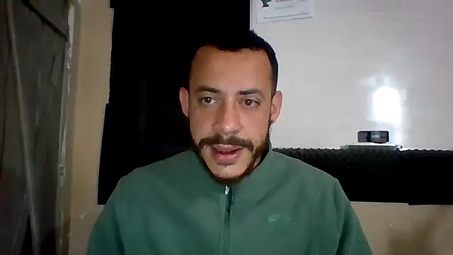 MachoScorpionCaralho online show from September 2025 12:44:02 PM