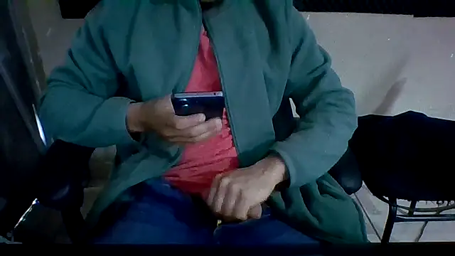 MachoScorpionCaralho online show from September 2025 12:55:01 PM