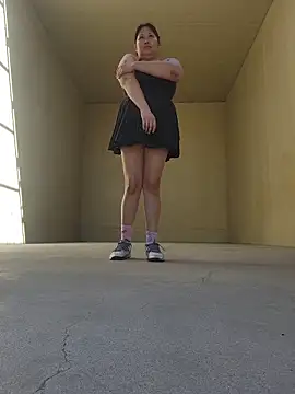 Cupcakecutie449 online show from April 2026 04:32:02 PM