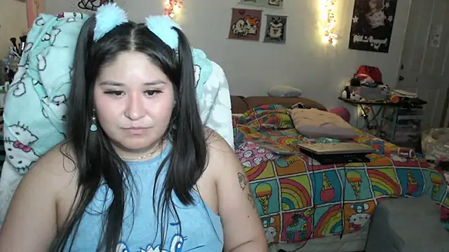 Cupcakecutie449 online show from October 2025 07:43:01 AM
