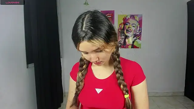 Alice bloom  online show from November 2025 04:01:01 AM