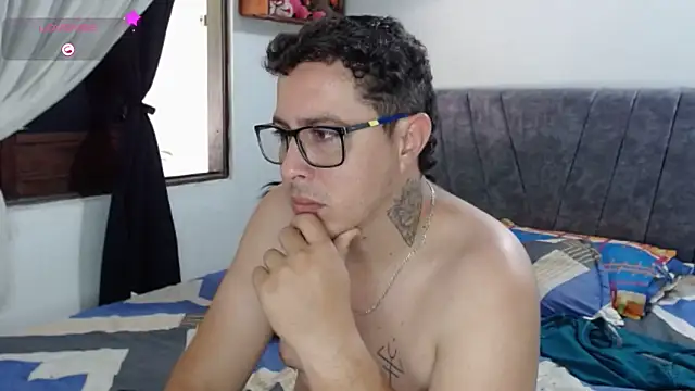 interracia1xx online show from September 2025 05:41:02 PM
