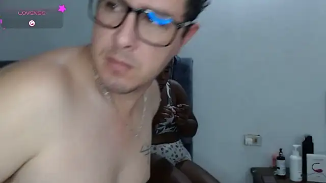 interracia1xx online show from November 2025 04:38:01 AM