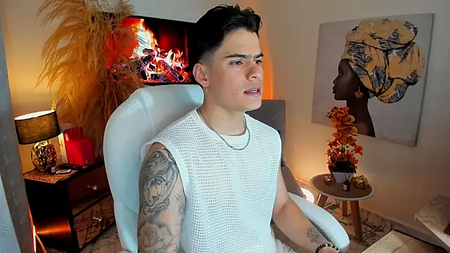 Matias Murrier online show from December 2025 12:40:02 PM