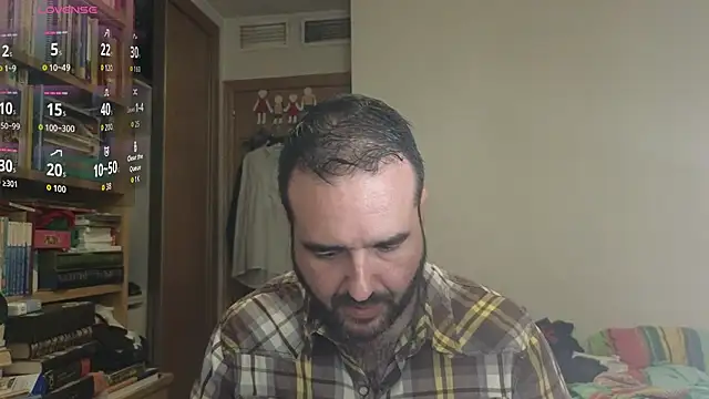curiosillo83 online show from October 2025 01:56:01 PM