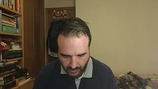 curiosillo83 online show from November 2025 05:13:02 PM