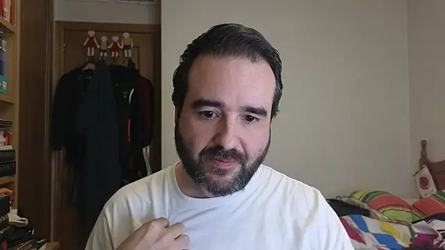 curiosillo83 online show from March 2026 07:37:02 PM