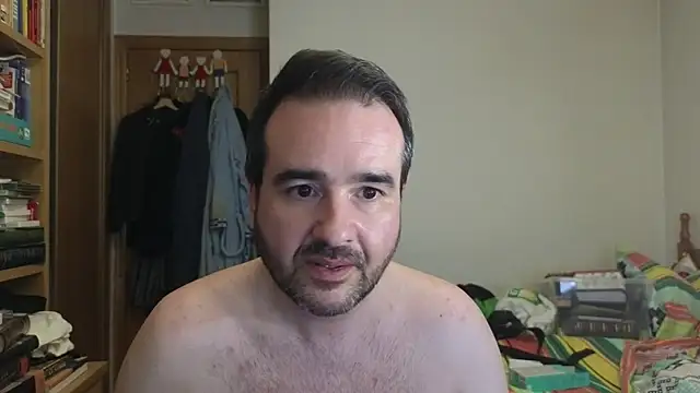 curiosillo83 online show from May 2026 04:38:02 PM