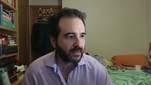 Snapshot of curiosillo83 chatting on July 2026 01:52:05 PM curiosillo83 online show from July 2026 01:52:05 PM