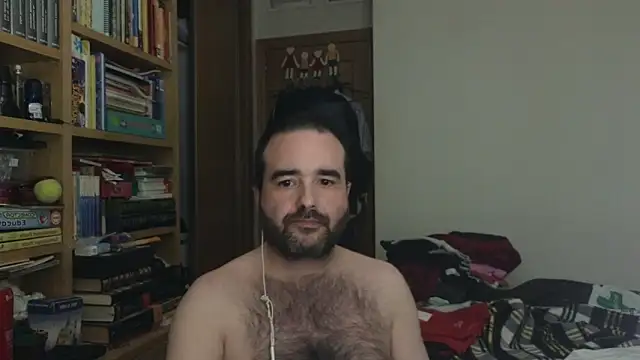 curiosillo83 online show from November 2025 04:44:01 AM